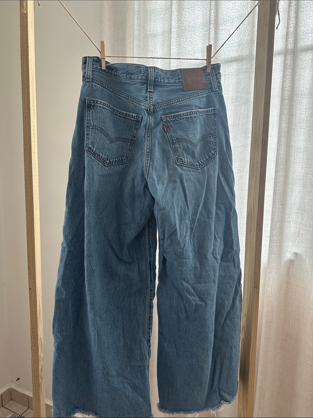 Levi's Wide-Leg Jeans in Faded Blue Denim